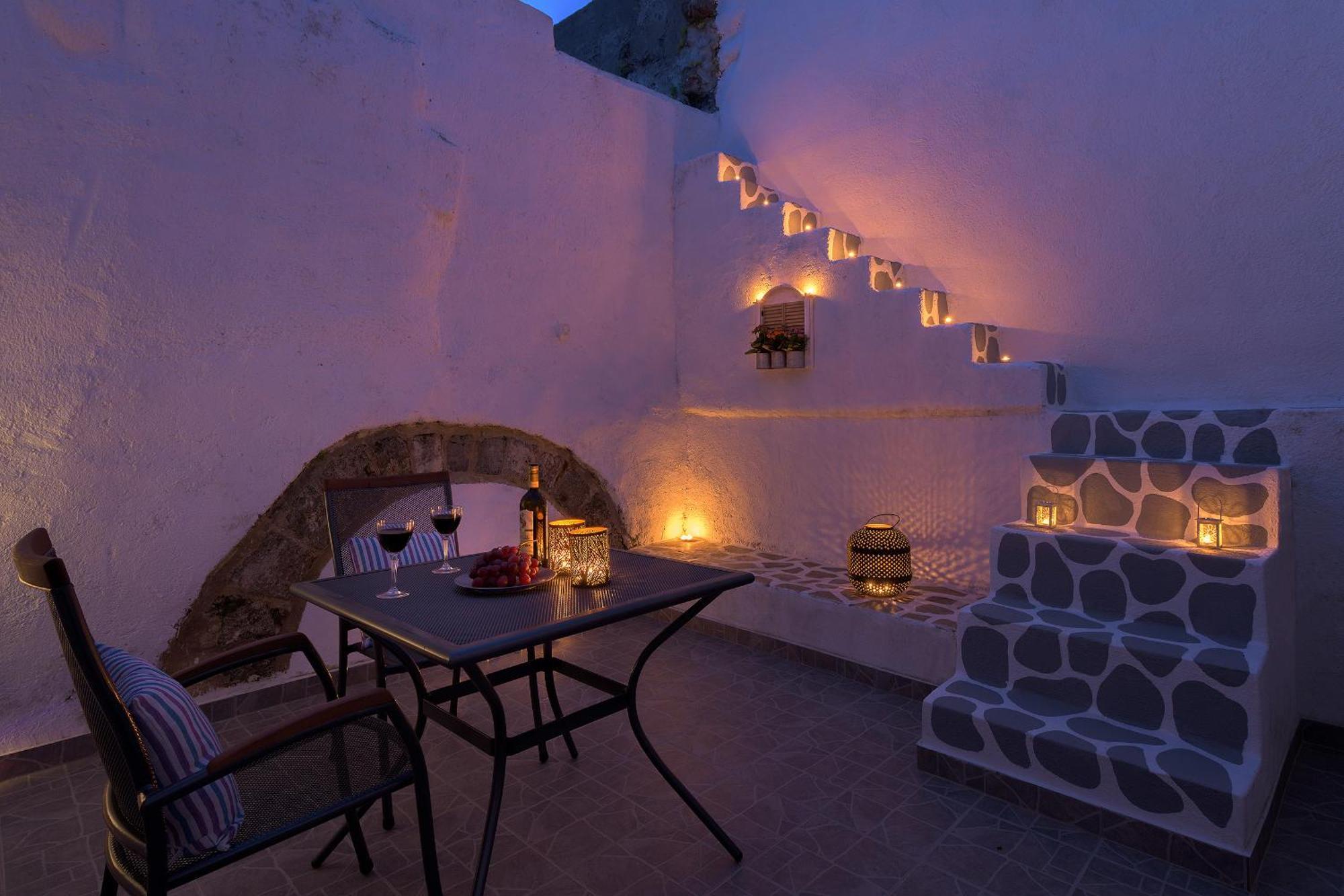 Rustic Self-Inn Rhodes City Buitenkant foto